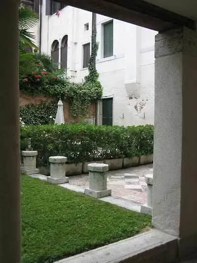 Palazzo Celsi Apartment Venice