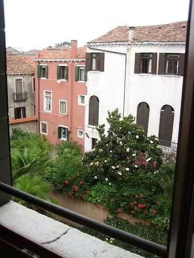 Palazzo Celsi Apartment Venice