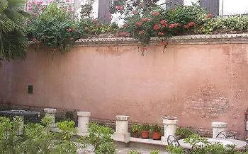 Palazzo Celsi Apartment Venice